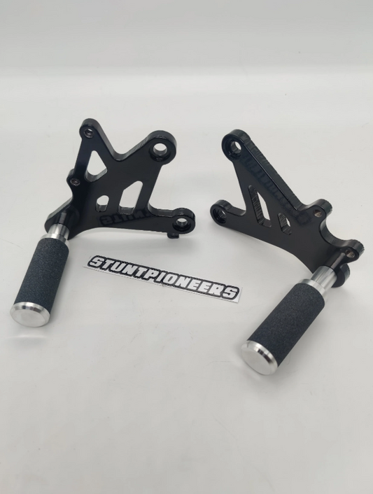 Kawasaki ZX6R 2003-2004 Steel Rearsets